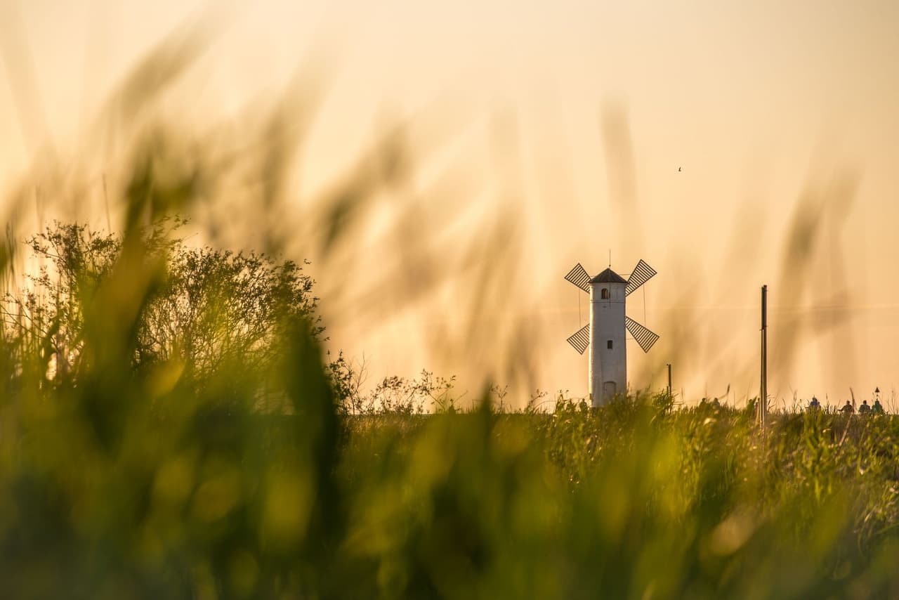 Stawa Młyny w Świnoujściu o zachodzie słońca